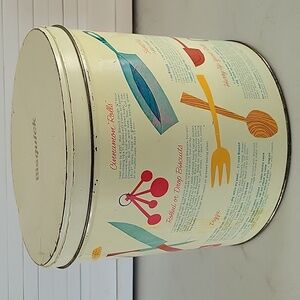 Vintage Bisquick Recipes Metal Canister.  Collectible Kitchen Art